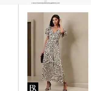 Banana Republic Ruffle sleeve maxi dress